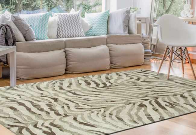 Decorating Hardwood Floors wit 1758232172842 zdtgwk