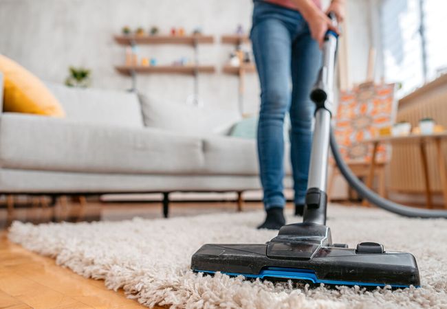 man cleaning scaled 1758232167922 nd7tf2