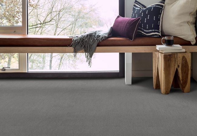 Anderson Tuftex Luxe Feel II Haze view 2