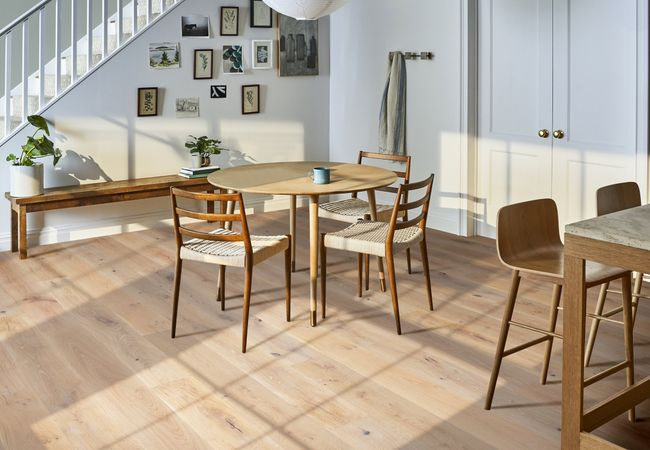 Anderson Tuftex Chateau White Oak Portico view 2