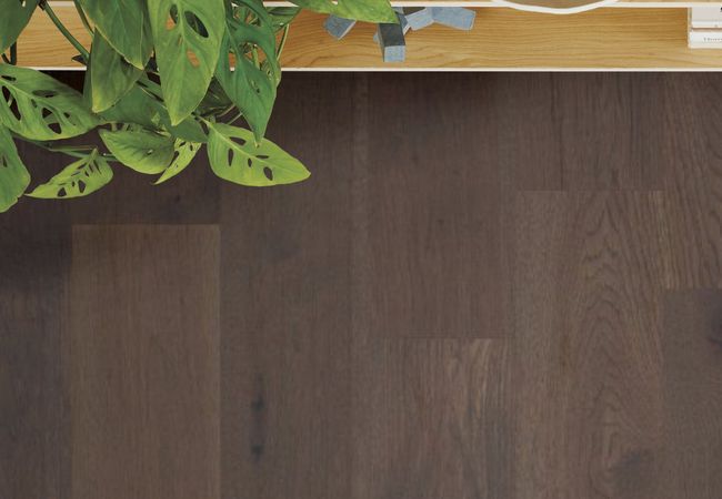 Anderson Tuftex Imperial Pecan Origin view 3