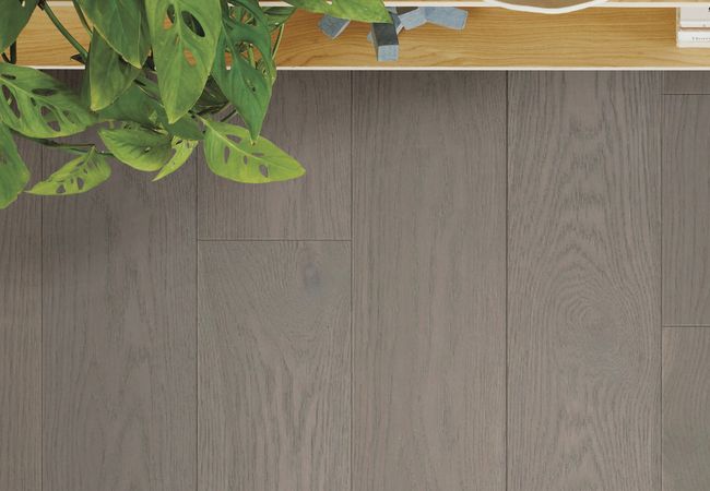 Anderson Tuftex Kensington White Oak Pembridge view 3