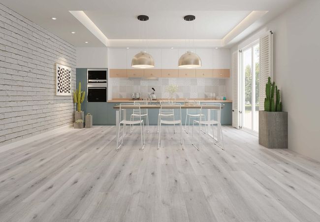 Baronwood Vinyl Plank N10 view 2