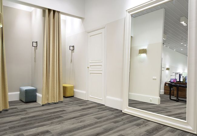 Beaulieu Varia Distinction Luxury Vinyl Plank view 3