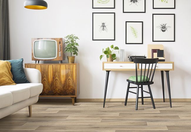 Beaulieu Reflect+ REP01 Fable Oak Latte U0069 Sheet Vinyl