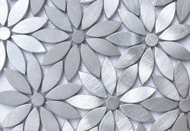 Ciot Tile 4'' Flower Mos. Thistle Silver Mix