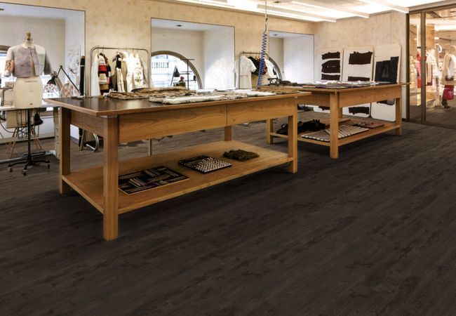 Fuzion Dynamix XL 3DGE Amber Ale Luxury Vinyl Plank view 2