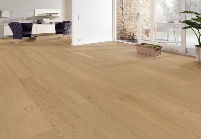 Fuzion Crema Oak Frosted Almond view 2