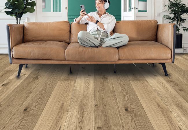 Fuzion Nouveau Renaissance Oak Modern Demask view 2