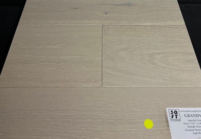 Golden Choice White Oak Engineered Grandview