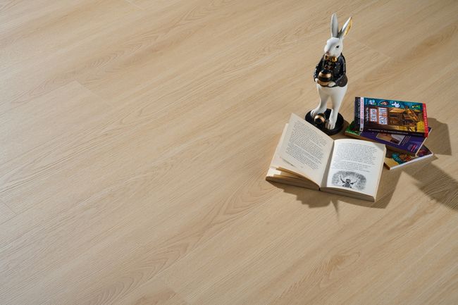 Grandeur Inov 8 Flowerpot Island Luxury Vinyl Plank view 2