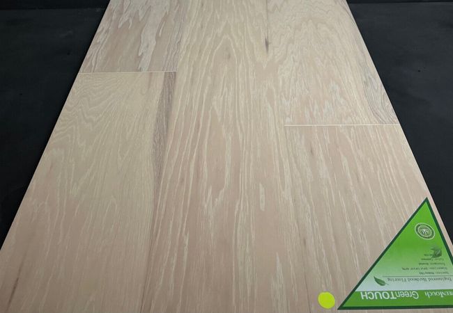 Green Touch Hickory Engineered Cashmere HK1335
