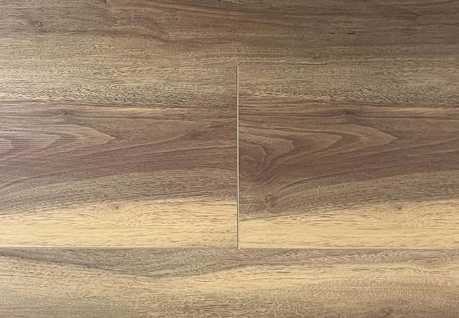 Impressive Essex Vinyl Plank Berry