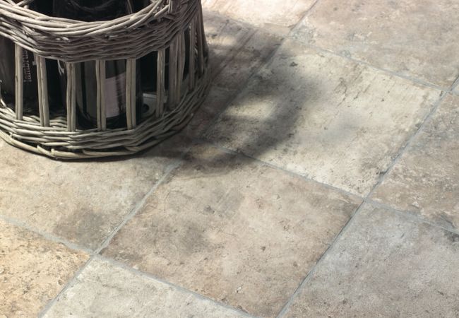 Midgley West Chicago South Side Tile 4"x8" Brick - Natural view 2