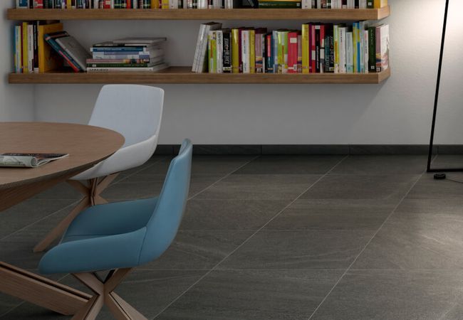 Midgley West Limestone Coal Tile 24"x24" - Natural view 2