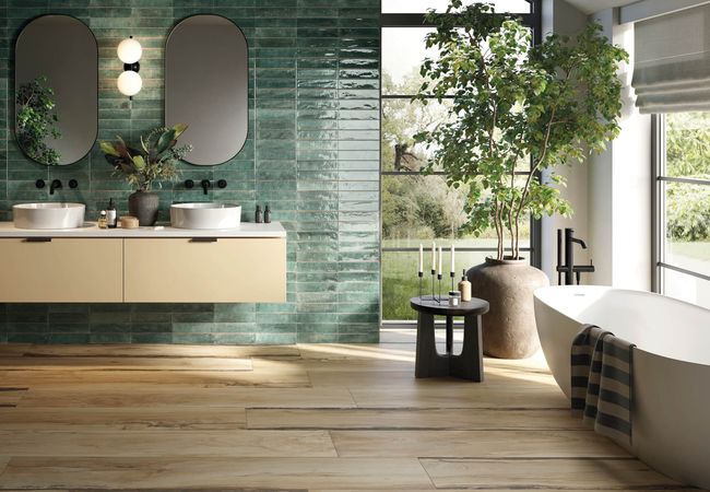 Midgley West Sherwood Maple Tile 3"x18" - Natural view 2