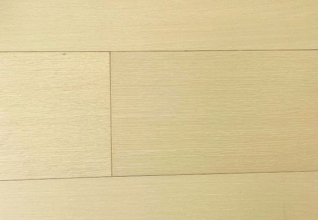 NAF Elegant Oak Alaska