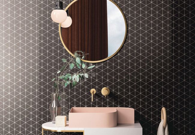 Neshada Tile Diamante Charcoal Glass Mosaic