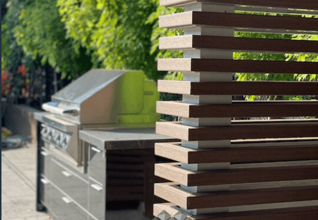 NewTechWood UH17 Screen and Partition Beams Narrow Brazilian Ipe view 2