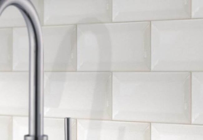 Olympia Chess Gloss Ceramic Wall Bevelled Subway Tiles Colors: Artic White, Biscuit, Black, Dark Grey, Sand Beige, Tender Grey Size: 3 X 6 & 4 X 12