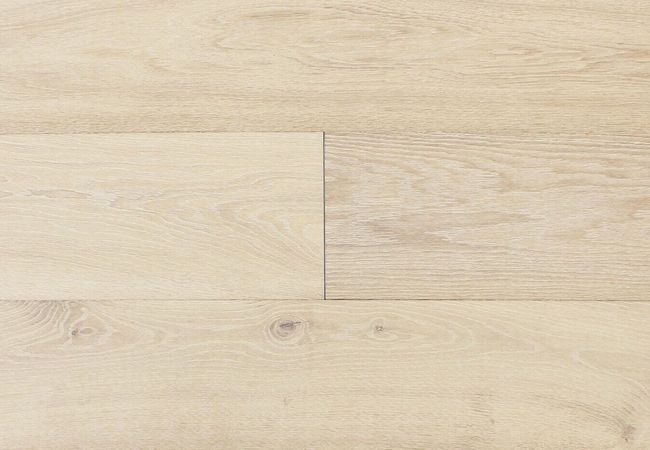 Pravada Canvas European White Oak Engineered Aura