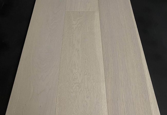 Riche European Oak Engineered 6106 White Sand