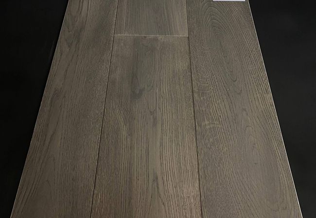 Riche European Oak Engineered 7002 Gray Manor