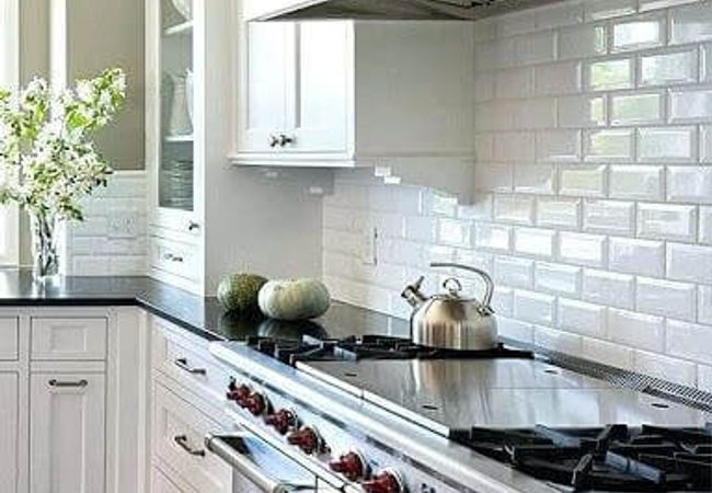Sapphirus Stone & Tile Glossy White Bevel Subway Tile 3''x6''