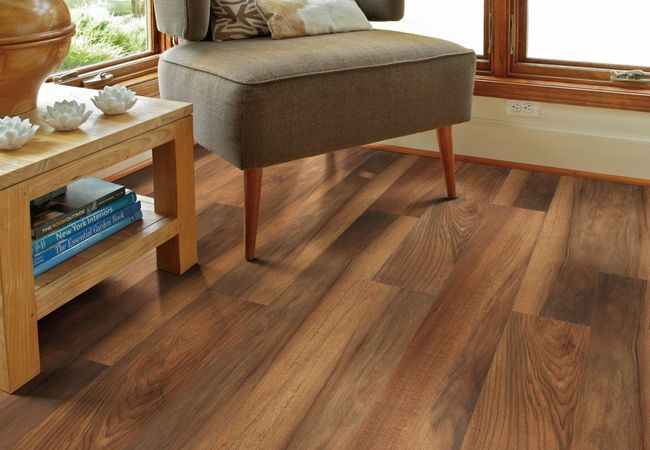 Shaw Endura Plus Amber Oak Luxury Vinyl Plank view 2