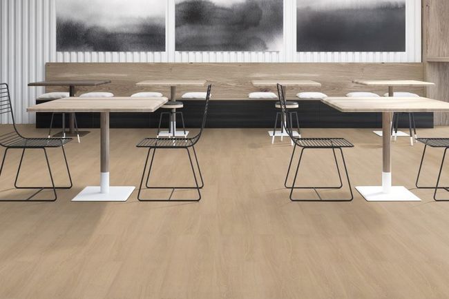 Shaw Noble Roots 2.5 Blonde Luxury Vinyl Plank view 2