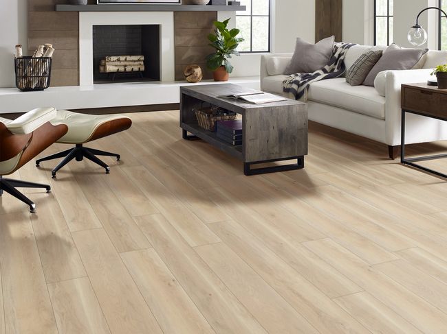 Shaw Paragon HD Plus Natural Bevel Cambridge Luxury Vinyl Plank view 2