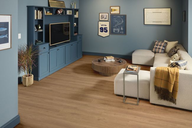 Shaw Paragon HD Plus Natural Bevel Davenport Luxury Vinyl Plank view 2