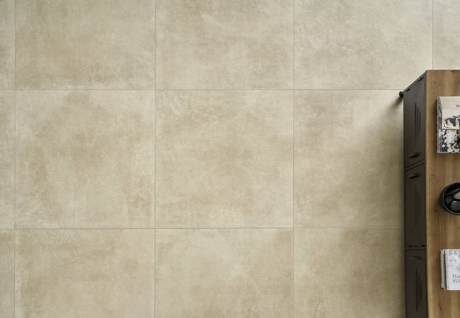 Urban Zebra Flow Porcelain Tile Ivory view 5