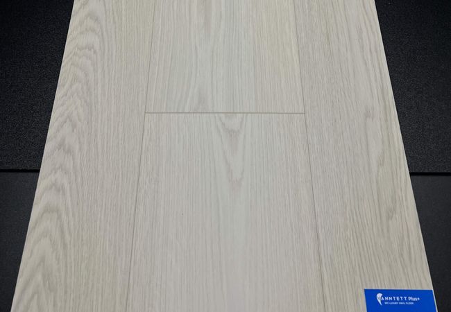 Vanntett Plus+ Vinyl Plank Ellis