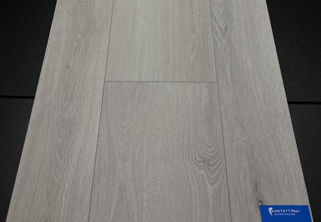 Vanntett Plus+ Vinyl Plank Ross