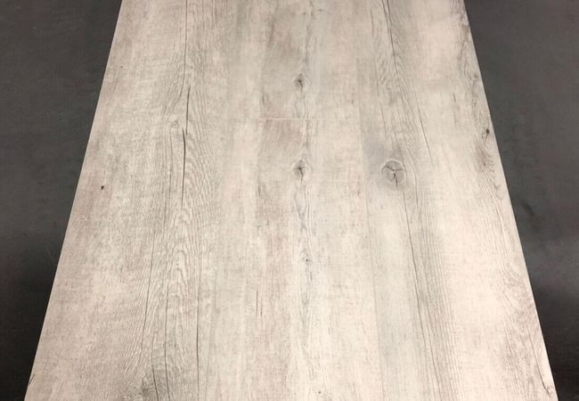 VanntettPro Vinyl Plank Silver Leaf