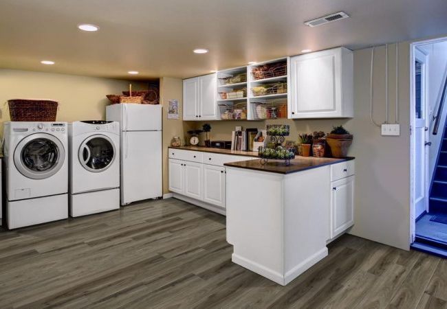 XL Flooring Easyplank Lloydminster Luxury Vinyl Plank view 2