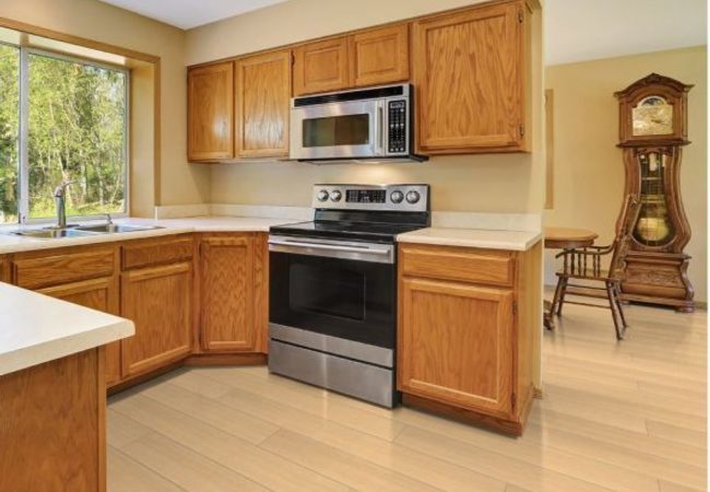 XL Flooring Legacy Ambrosia Luxury Vinyl Plank view 2