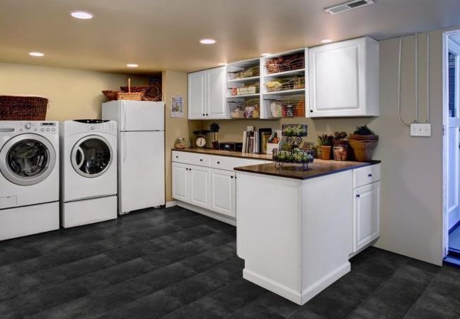 XL Flooring Easytile Black Pearl view 2