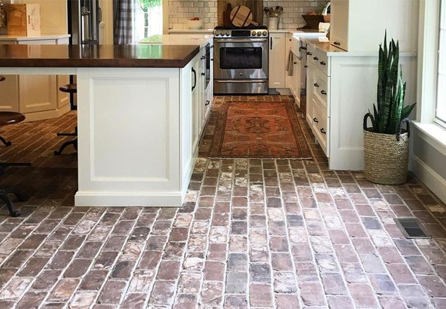 Rustic Kitchen Floor Tile Ideas for 2024